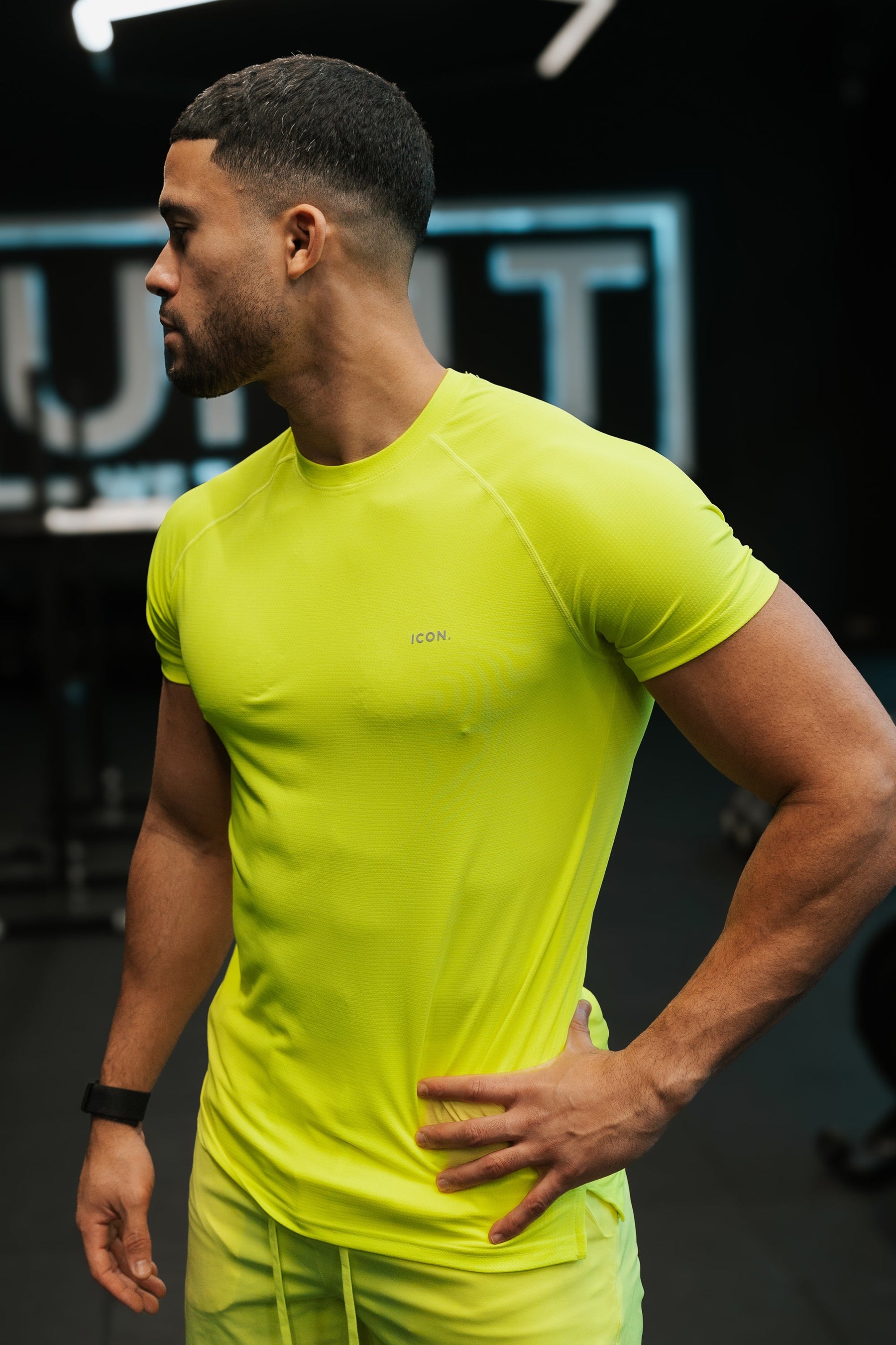 THE ICON ACTIVE T-SHIRT