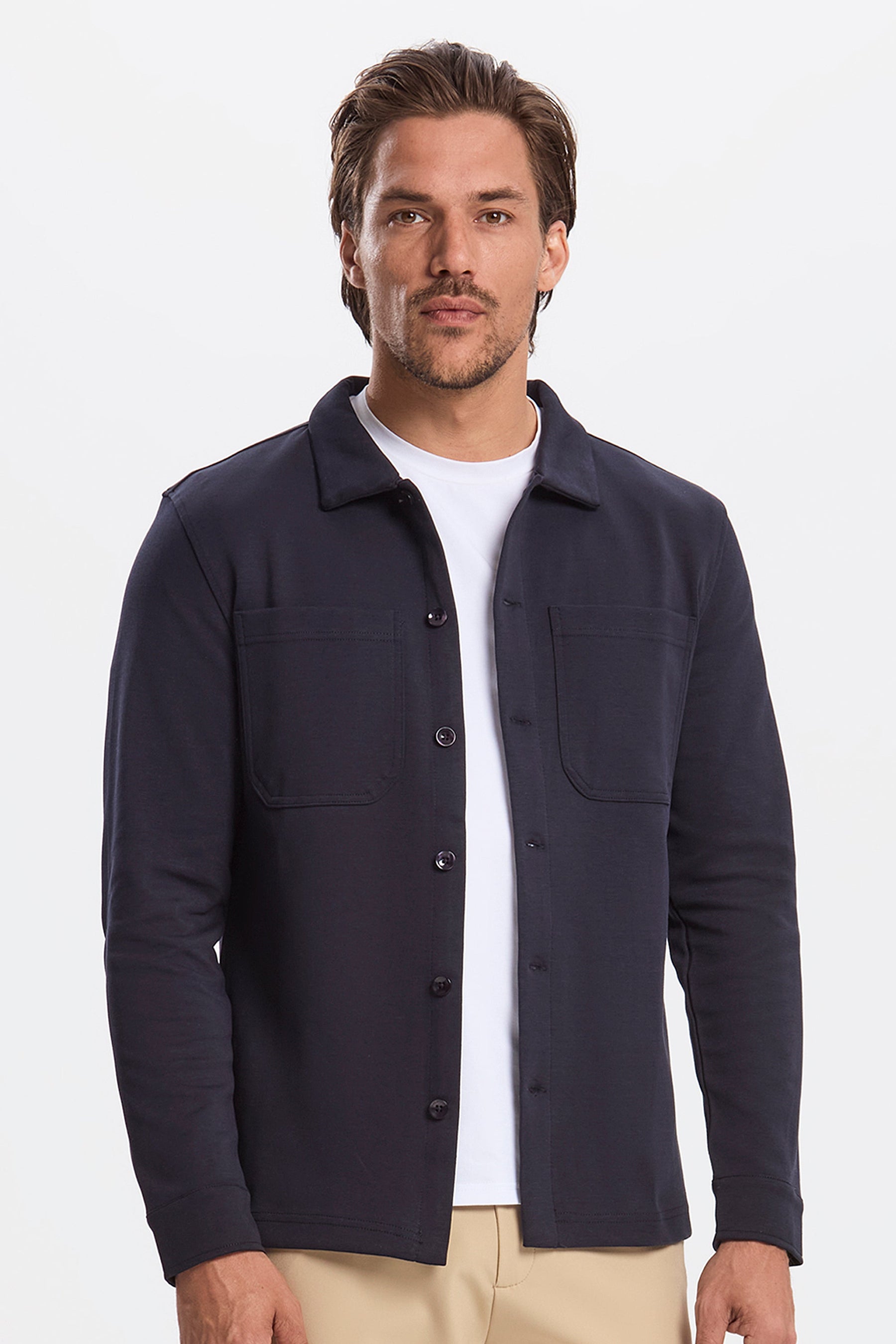 THE ATHLETIC OVERSHIRT
