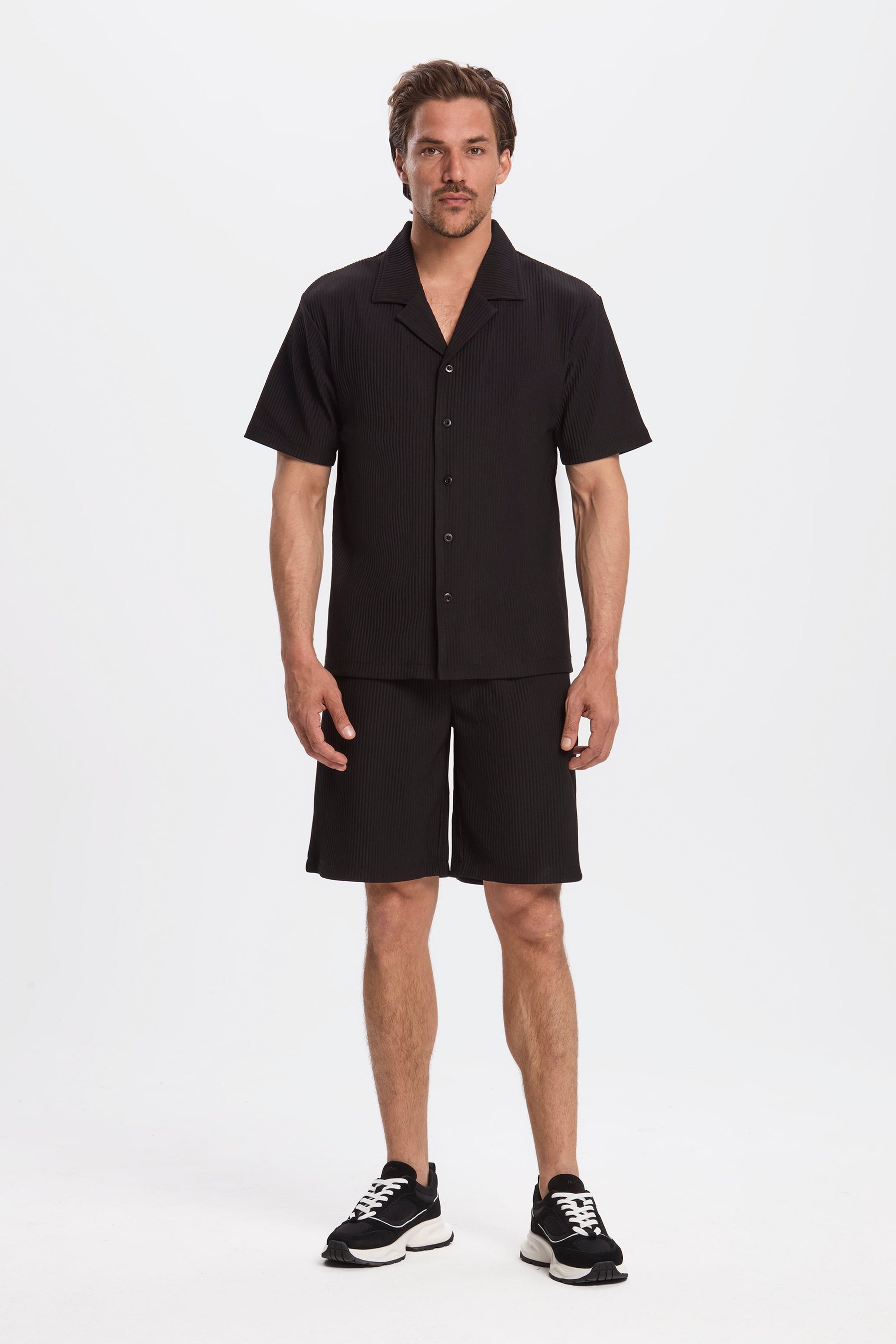 THE PLEATED SS SHIRT