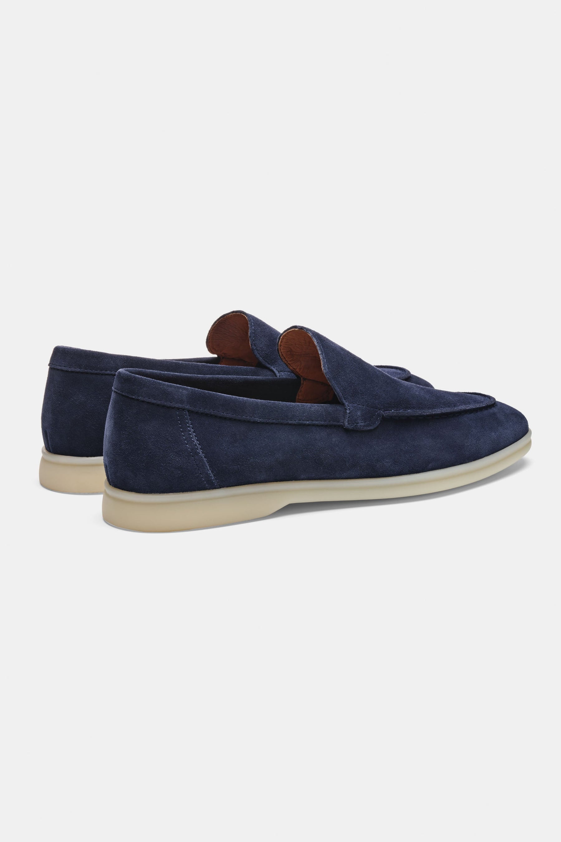 THE CLASSIC SUEDE LOAFER
