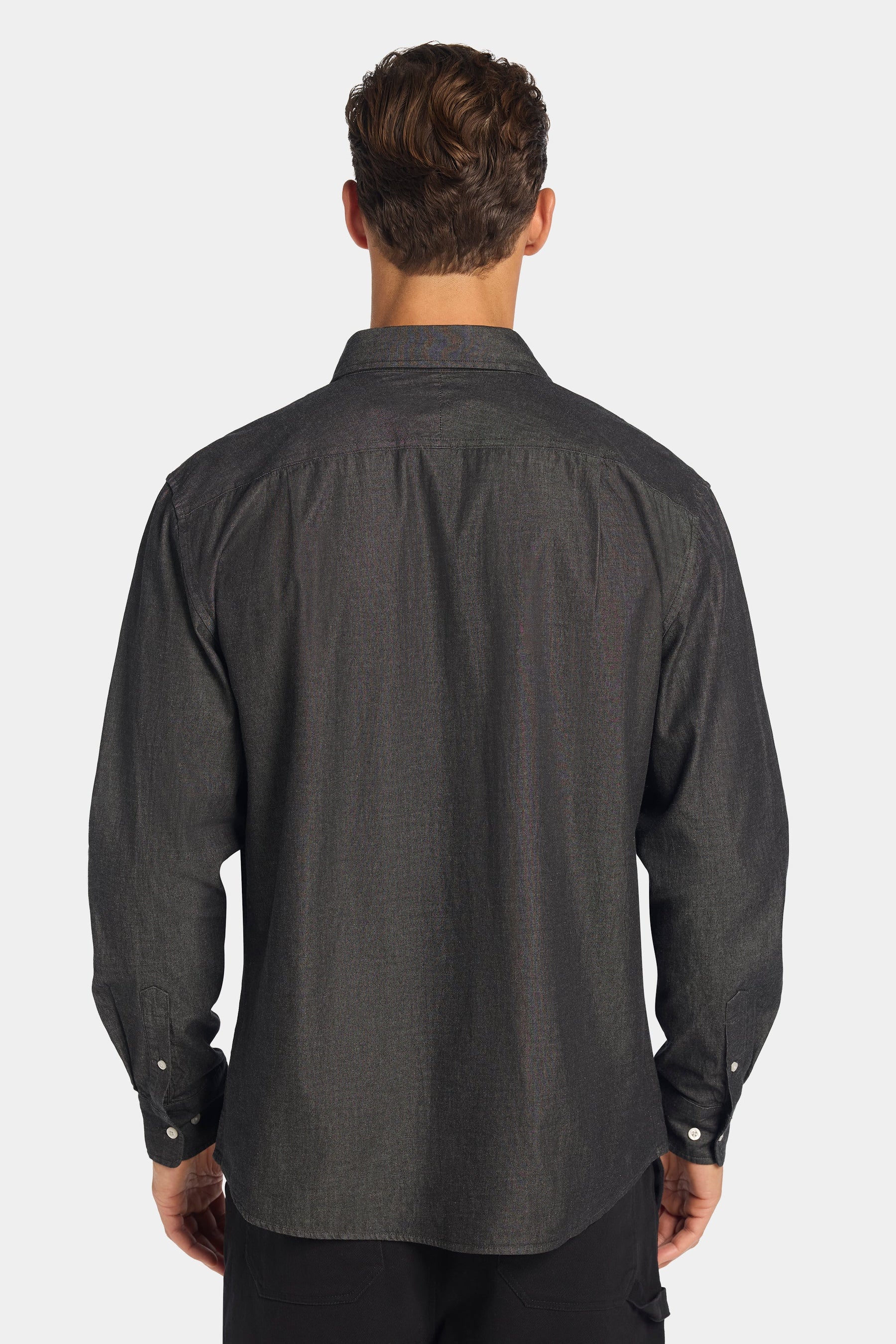 THE CARLO CHAMBRAY SHIRT