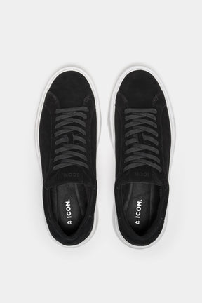 THE CLASSIC SUEDE TRAINER