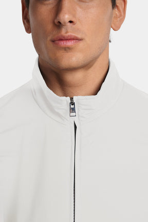 THE TRAVEL BODY WARMER