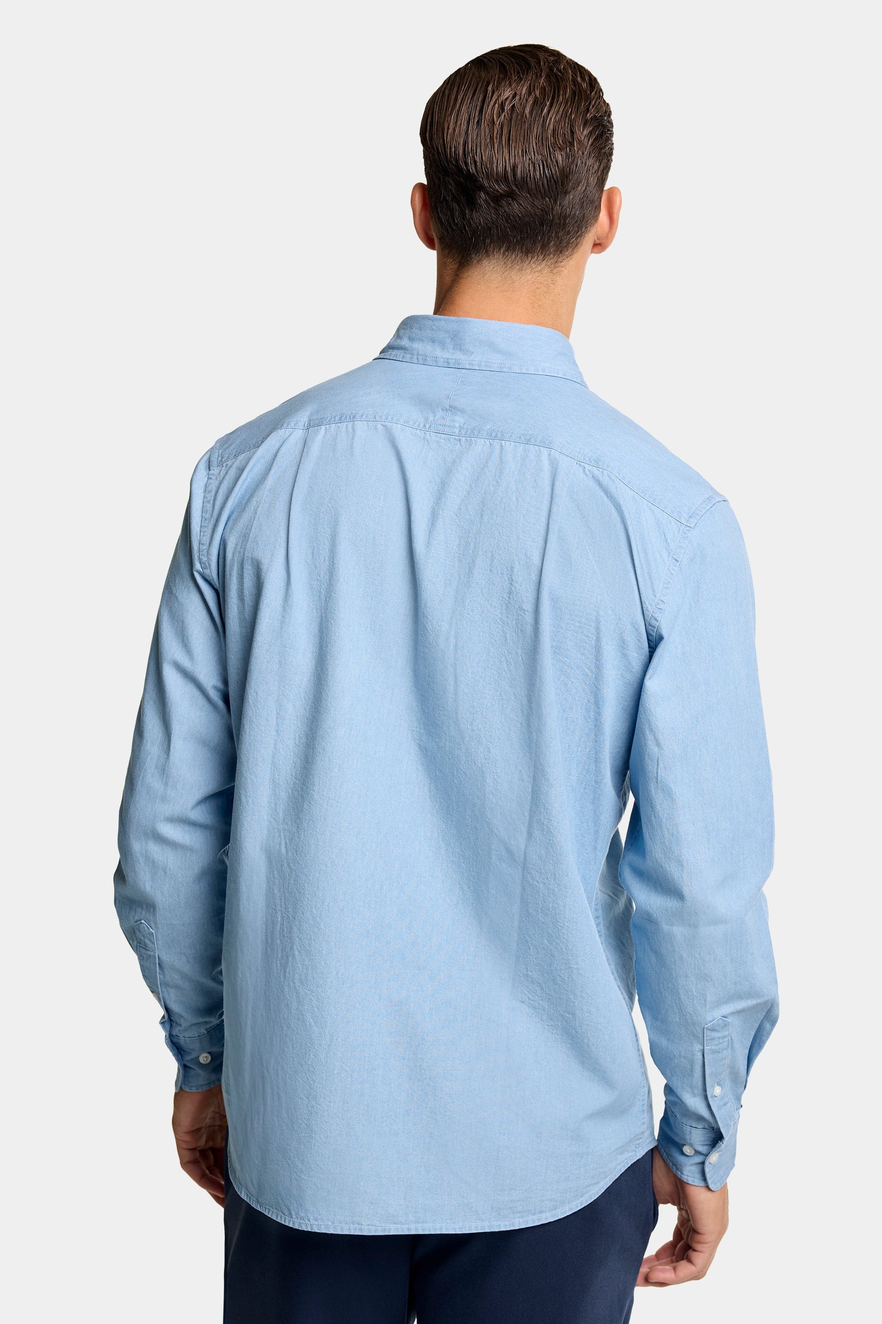 THE CARLO CHAMBRAY SHIRT