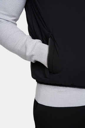 THE TRAVEL BODY WARMER