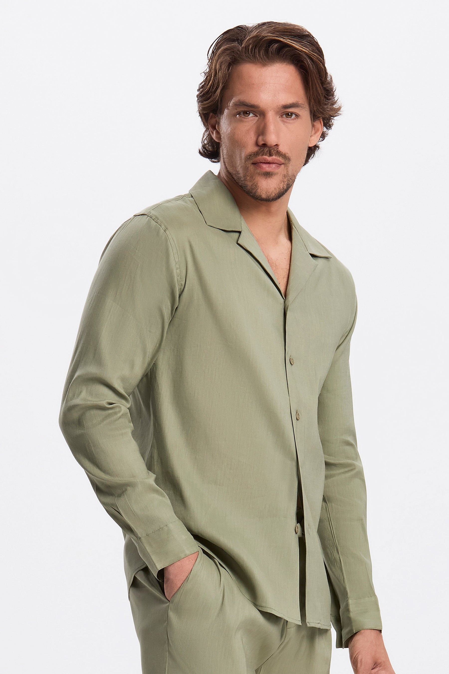 THE LINEN LS SHIRT