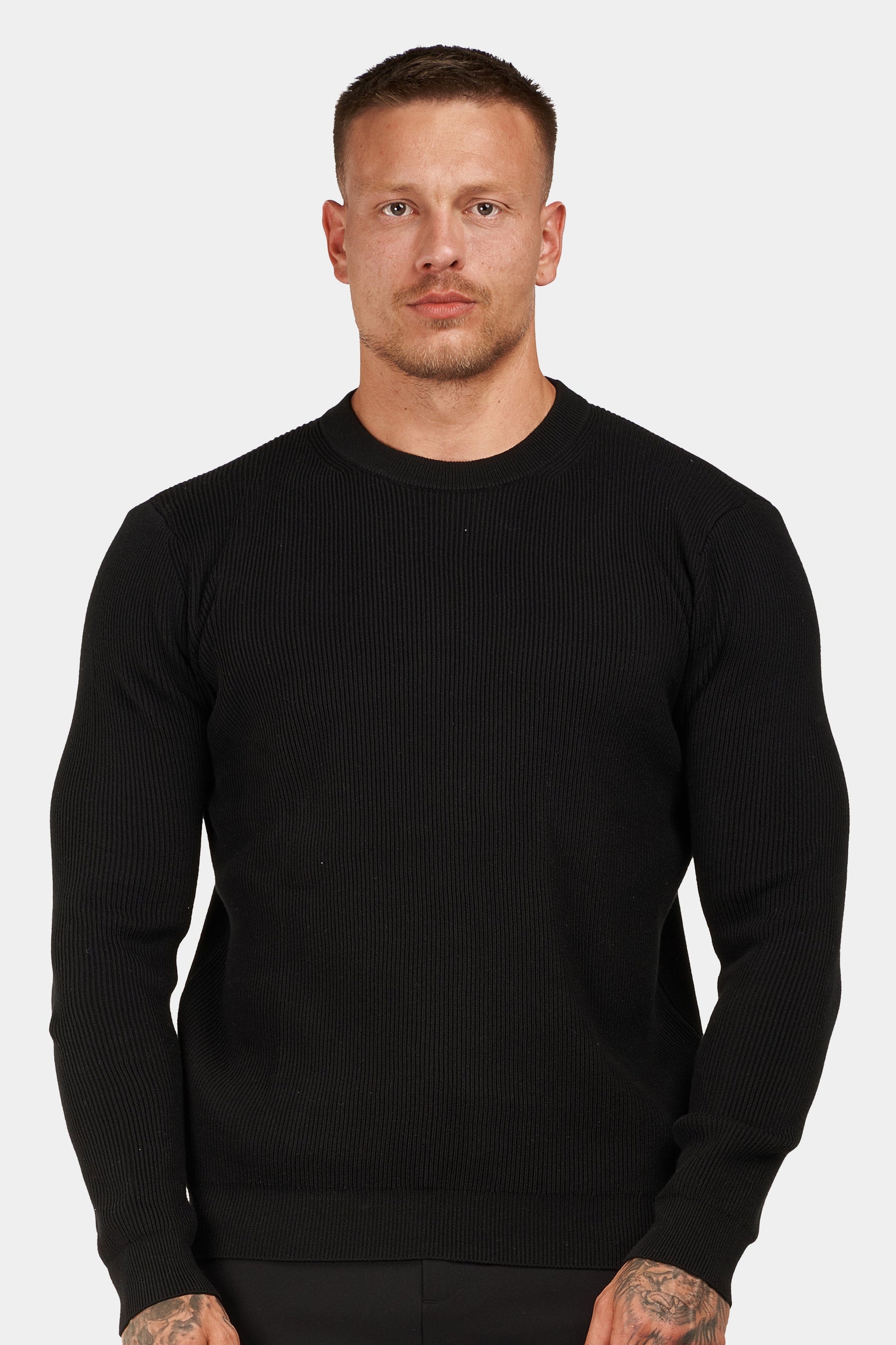 THE RENZO CREWNECK SWEATER
