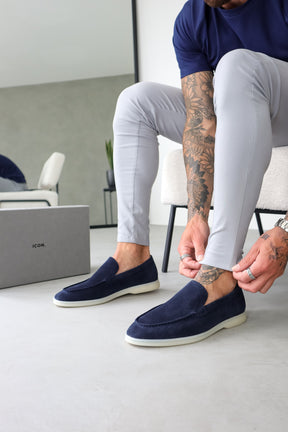 THE CLASSIC SUEDE LOAFER