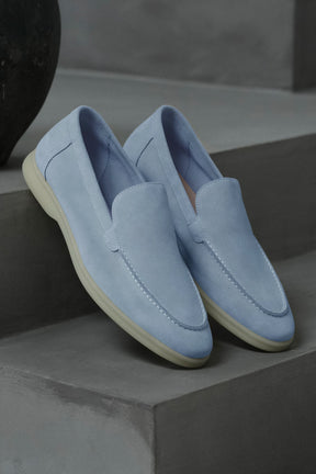THE CLASSIC SUEDE LOAFER